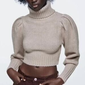 ZARA Cropped Turtleneck Sweater Puff Long Sleeve Wool Blend Chunky Knit Cozy Tan